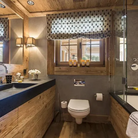 بيت للعطل Luxuriious Chalet